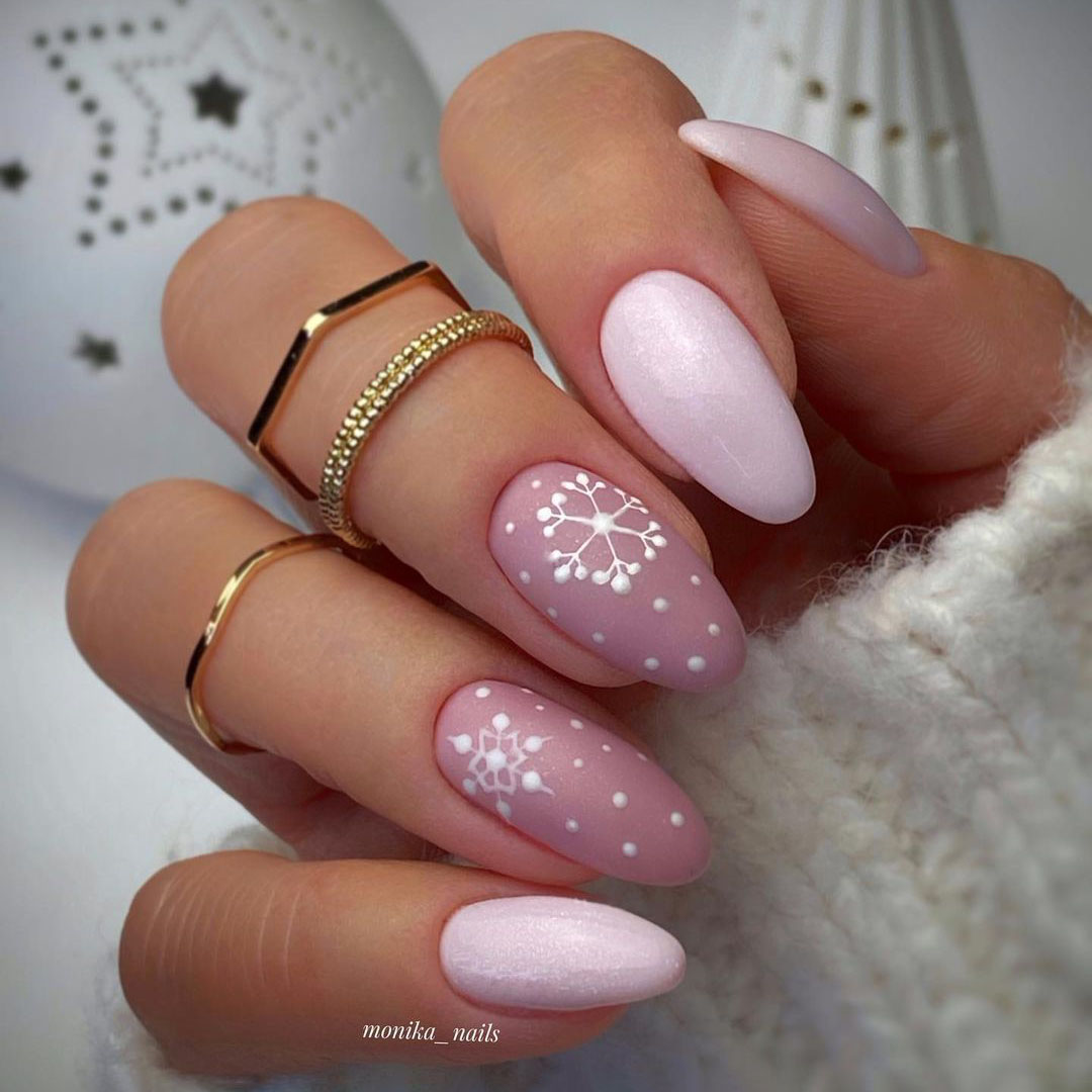 Nails with smooth pink cover.